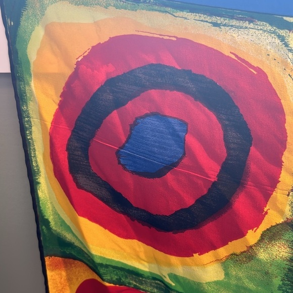 Vasilig Kandinskij 33”X34” scarf 💯 silk circles and squares arthritis doctors